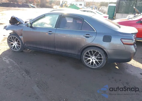 2007 Toyota Camry Le z USA, uszkodzony, nr VIN 4T1BE46K97U729235